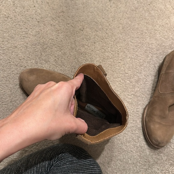Steve Madden “Azzure” suede cowboy slouchy ankle booties // Size 6 - Picture 5 of 10